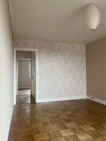 Location Appartement 2 pièces 44m² - Photo 2