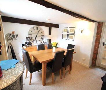 3 bedroom end of terrace house to rent - Photo 5