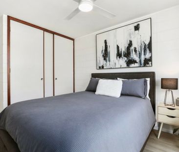 Stylish Apartment in the Heart of Mona Vale - Photo 5