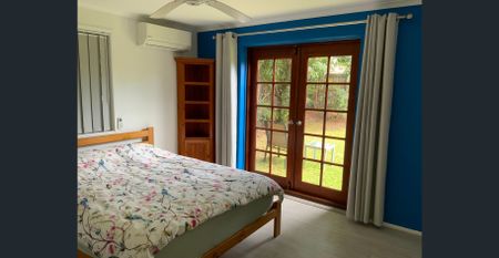 Fully Furnished 2 Bedroom house Currimundi Beach side - Photo 3