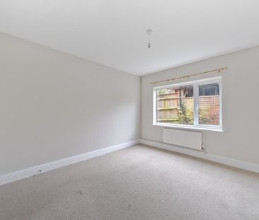 4, Ashenden Bungalows - Photo 5