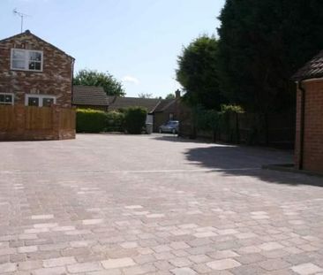 2 bedroom maisonette to rent - Photo 6