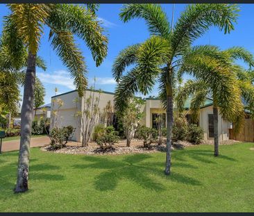 Spacious Family Home in the Heart of Kewarra Beach - Photo 2