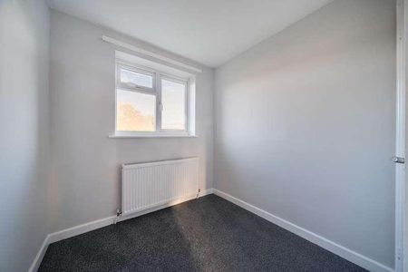 Green Close, Didcot, OX11 - Photo 5