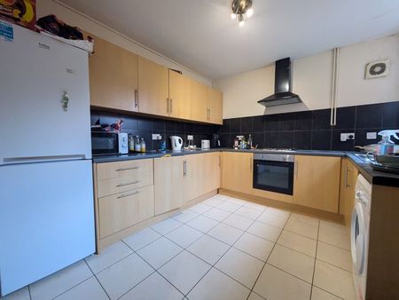 Gregory Avenue Lenton, Nottingham - Photo 3