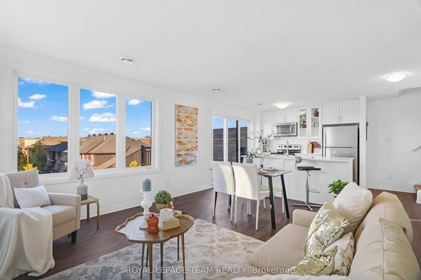 For Lease - 440 Via Verona Avenue Unit# C, Barrhaven, Ontario - Photo 1