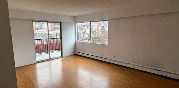 1 Bedroom 1 Bath Suite - $2200 Mount Pleasant - Photo 2