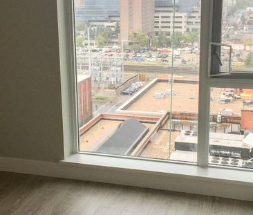 1 Bedroom Condo For Rent In East Village | Underground Parking | Ut... - Photo 6