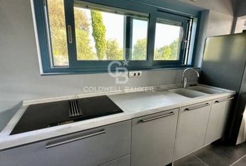 via crociale, Pietrasanta, Tuscany 55045