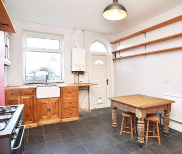 3 bedroom terraced house to rent - Photo 3