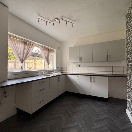 Evesham Crescent, Walsall, WS3, Property for rent - Photo 1