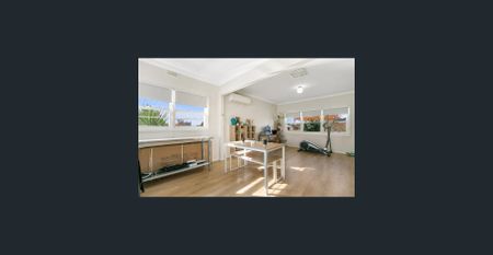 THREE BEDROOM + STUDY - Photo 2