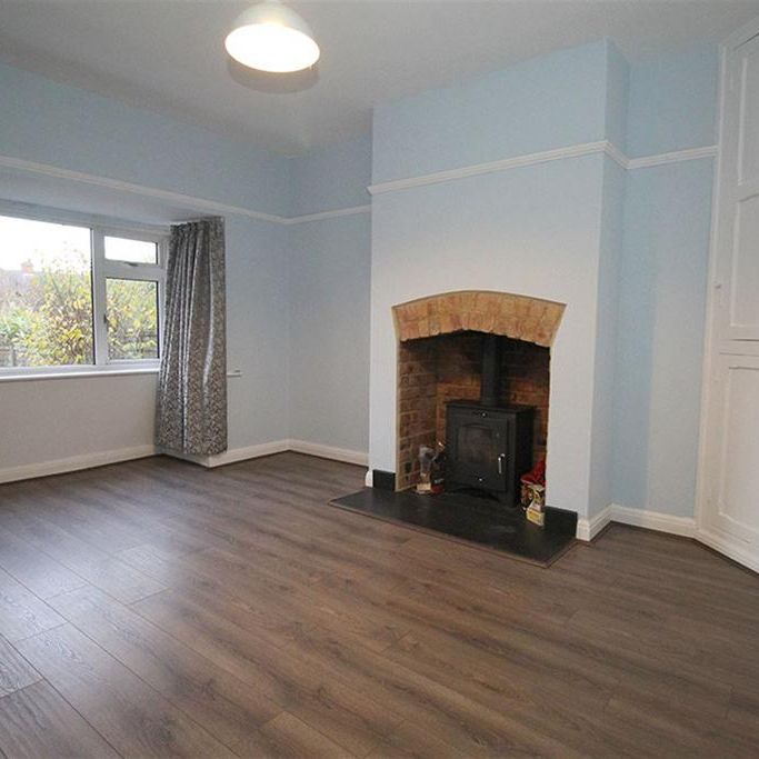 3 bedroom semi-detached house to rent - Photo 1