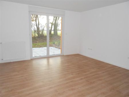 Location Appartement 2 pièces 45m² LA CHAPELLE SUR ERDRE 44240 - Photo 2