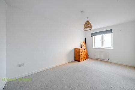 Paxton Place, London, SE27 - Photo 3