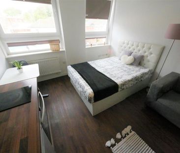 Studio to rent - Photo 3