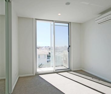 211/45 Gungahlin Place, Gungahlin ACT 2912 - Apartment For Rent | D... - Photo 3