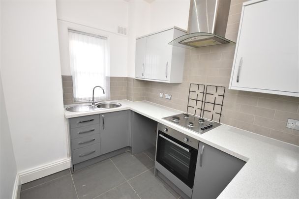 Park Road North, Birkenhead - Photo 1