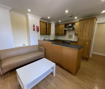 11 The Walk, Roath, Cardiff - Photo 1