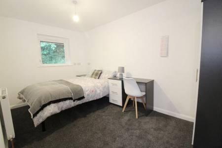 4 Bedroom House, Norfolk Park Road, Bill inc - Photo 2