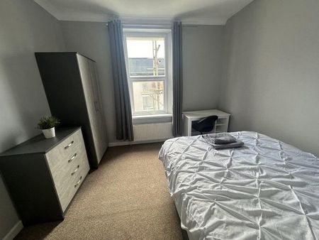 7 bedroom house share to rent - Photo 2