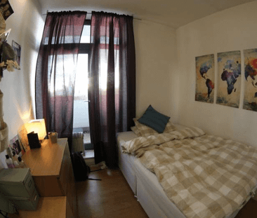 1 bedroom in a flat share to rent - Photo 1