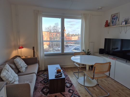 Vårbergsvägen, Skärholmen - Photo 1