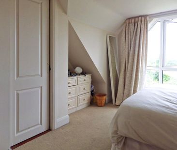 3 bedroom terraced house to rent - Photo 6