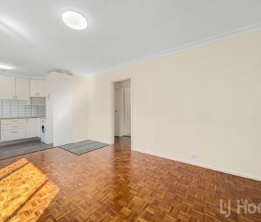 Renovated Two Bedroom Unit - Photo 3