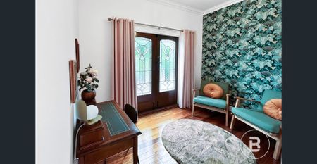 Charming French Cottage-Inspired Home with Beautiful Gardens- Fully Furnished & Includes Gardener - Photo 2