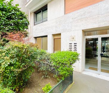 Location Appartement 1 pièce 21m² - Photo 3