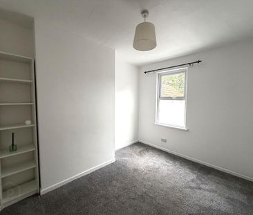 18 Belmont Avenue, Belfast, BT4 3DD - Photo 3
