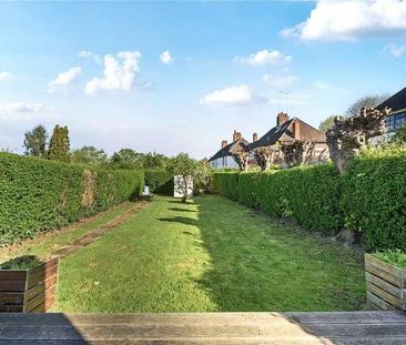 Woodfield Crescent, London, W5 - Photo 3
