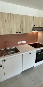 Location Appartement 2 pièces 48m² ARMENTIERES 59280 - Photo 3