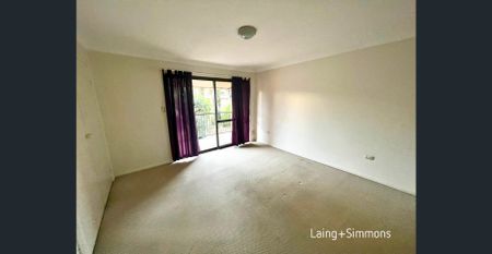 Cozy two-bedroom townhouse - Photo 2