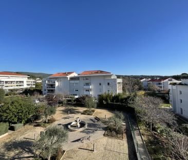 Location Appartement 2 pièces 35m² LA CIOTAT 13600 - Photo 6