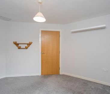 2 bedroom property to rent - Photo 4