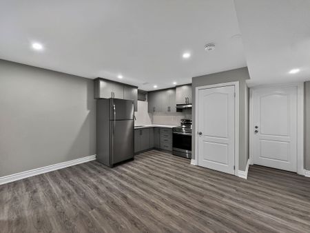 For Lease - 36 Lionhead Golf Club Road Unit# Bsmt, Brampton, Ontario - Photo 3