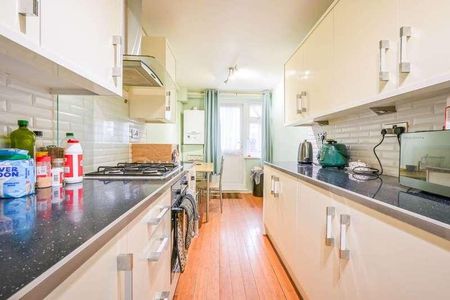 Sheffield Square, Bow, E3 - Photo 4