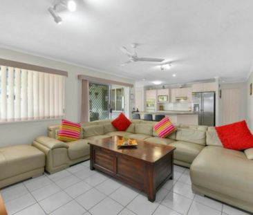 61 Balcara Avenue, Carseldine QLD, Belconnen - Photo 2