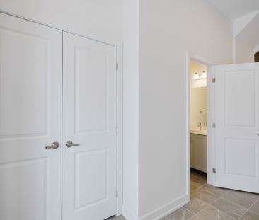 For Lease - 120 San Felice Circle, Kanata, Ontario - Photo 3