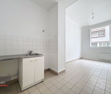 Location Appartement 1 pièce 17m² - Photo 2