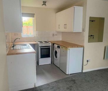 Cuthbury Gardens, Wimborne, BH21 - Photo 6