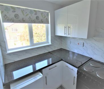 Roman Way, Chippenham, SN15 - Photo 2