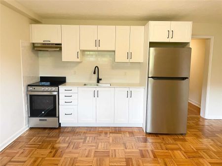 For Lease - 79 Greensides Avenue Unit# Lower, Toronto, Ontario - Photo 2
