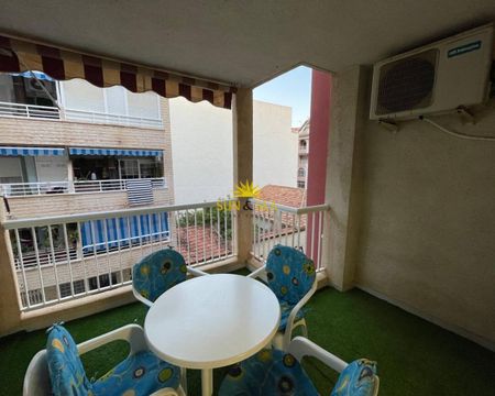 APARTMENT FOR RENT, 2 BEDROOMS AND 2 BATHROOMS IN TORREVIEJA - ALICANTE - Photo 5