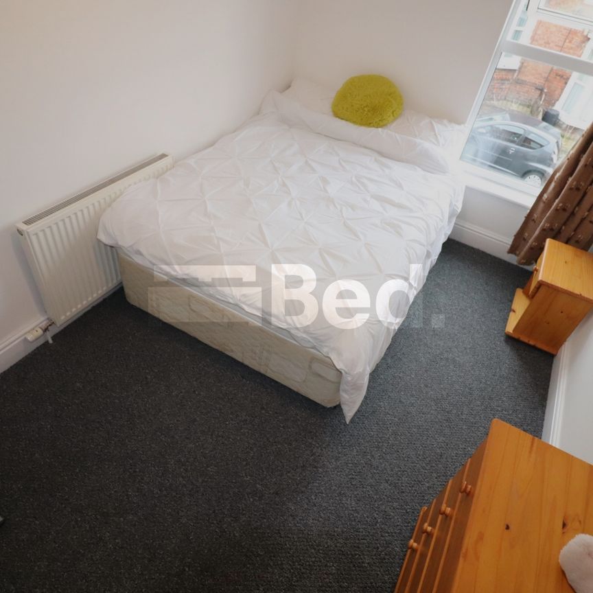 To Rent - 28 Chichester Street, Chester, Cheshire, CH1 From £125 pw - Photo 1