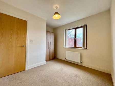 2 Bailey Manor, Dundonald, Belfast, BT16 2NZ - Photo 2