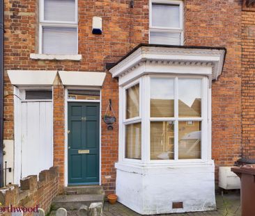 4 bedroom terraced house to rent - Photo 4