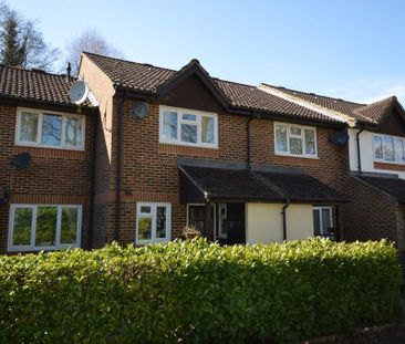 2 bedroom terraced house to rent - Photo 5